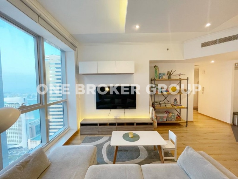 Good ROI | Exclusive Listing | Nicely Upgraded-pic_2